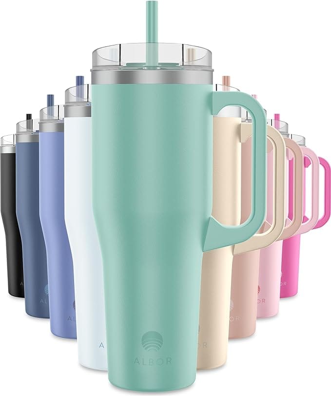 Tumblers with Straws_2 Tumblers with Straws